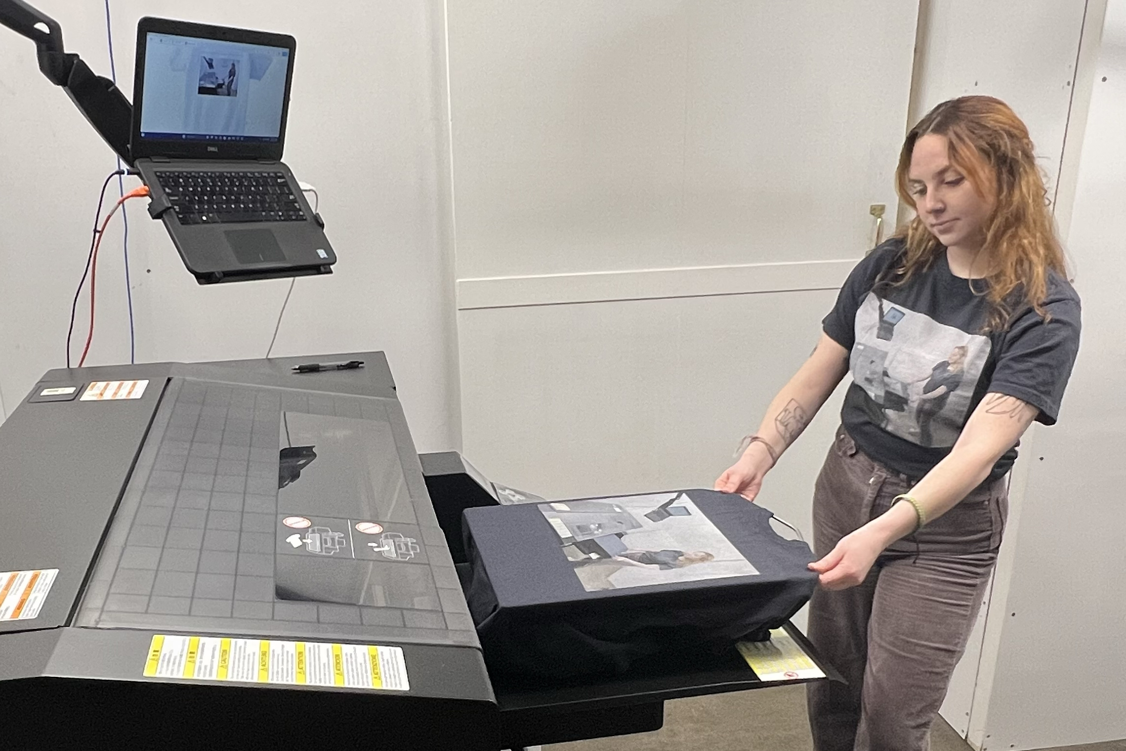 image of the DTG printer in use.